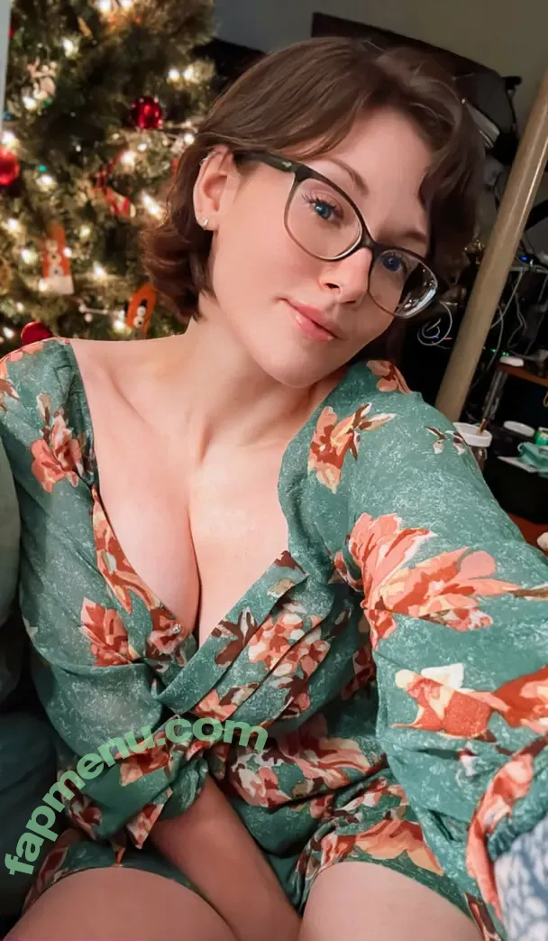 faeliafire nude photo #0089 (justfaelia)