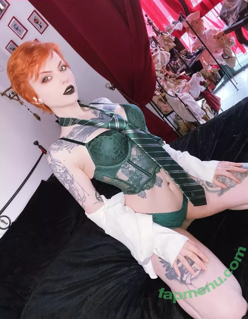 Faerie Blossom nude photo #0195 (FaerieBlossom / Nimue / faerie_blossom)