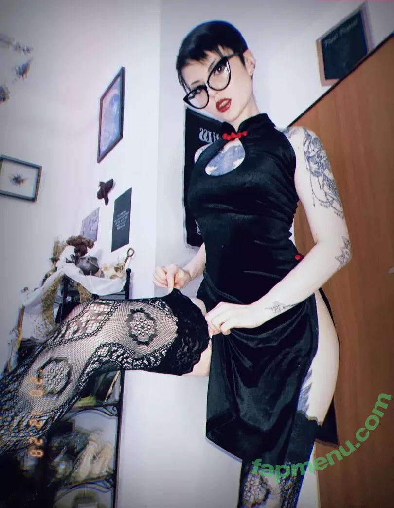 Faerie Blossom nude photo #0399 (FaerieBlossom / Nimue / faerie_blossom)