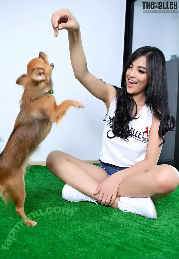 Faii Orapun nude photo #0025 (ImFaii / orapun_fb / orapunfaii)