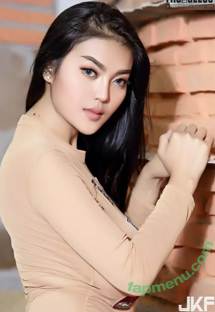 Faii Orapun nude photo #0573 (ImFaii / orapun_fb / orapunfaii)