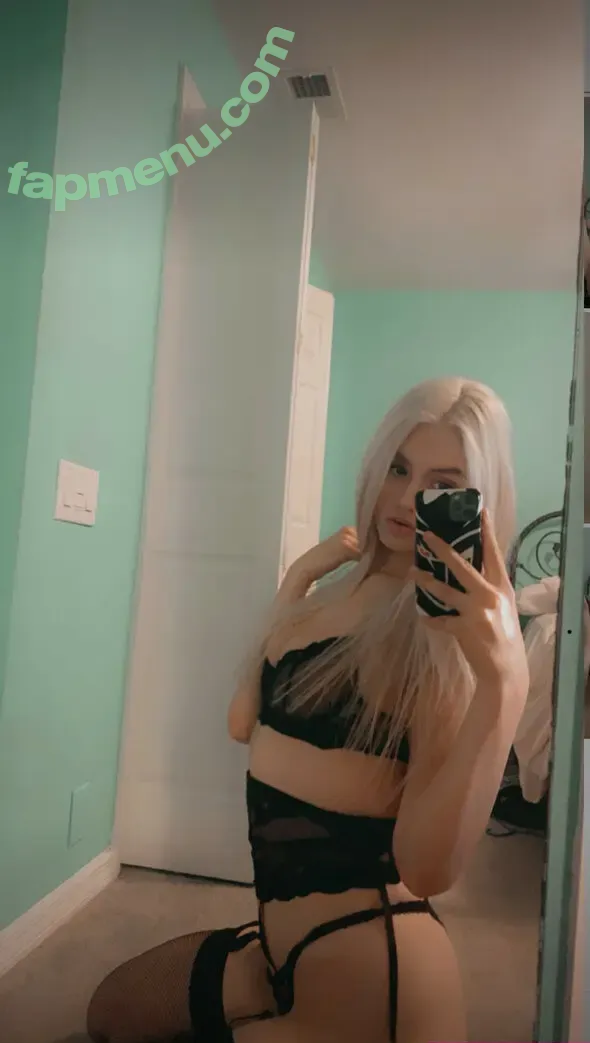 Fainter nude photo #0013 (QueenFainter)