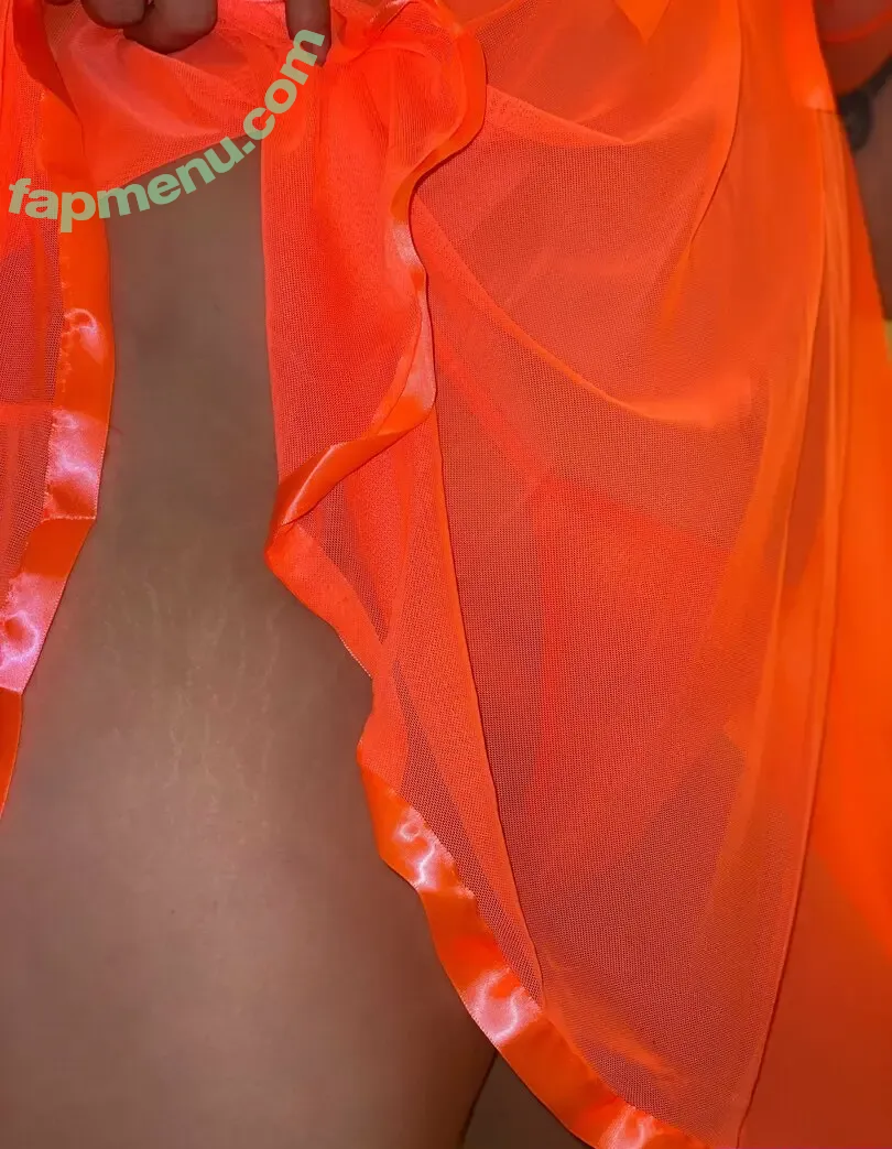 fairly_smoll_feet-k nude photo #0012 (fairly_smoll_feet-k)