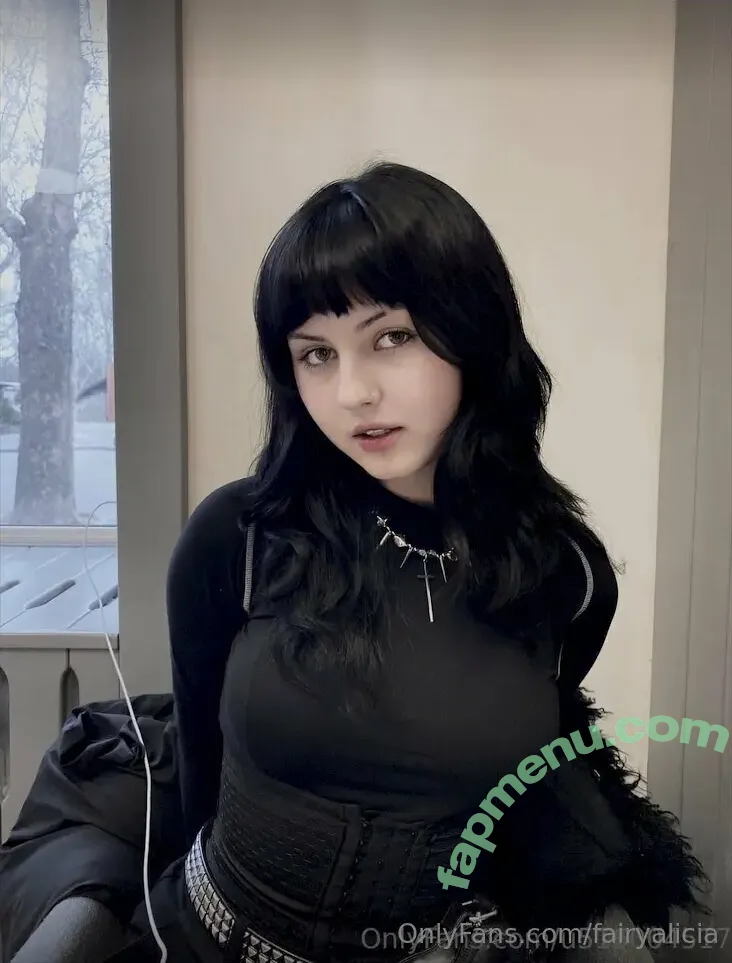 fairyalicia nude photo #0009 (feiryalicia)