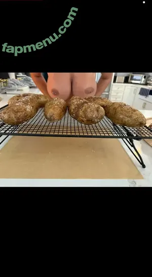 Faith Ann Rogers / awesomebeachcouple / faithannrogers / faithshow / notkarenapproved / summerdiamondgirl nude photo #0009