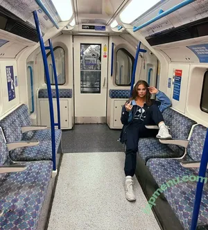 Faith Louisa Kelly Payne / faithlouisak nude photo #0049