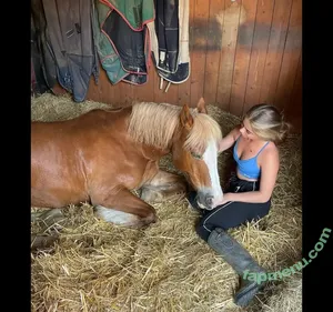 Faith Louisa Kelly Payne / faithlouisak nude photo #0071