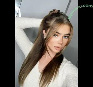 Faith Louisa Kelly Payne / faithlouisak nude photo #0098