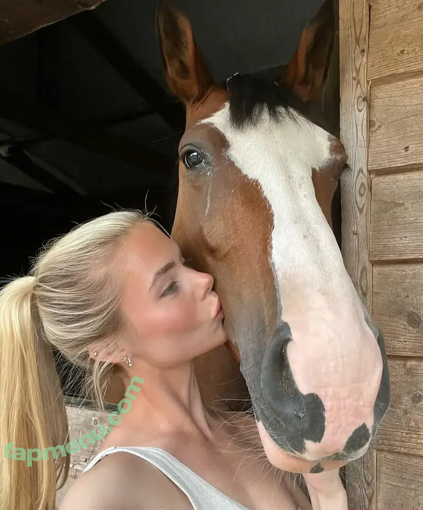 Faith Louisa Kelly Payne nude photo #0152 (faithlouisak)