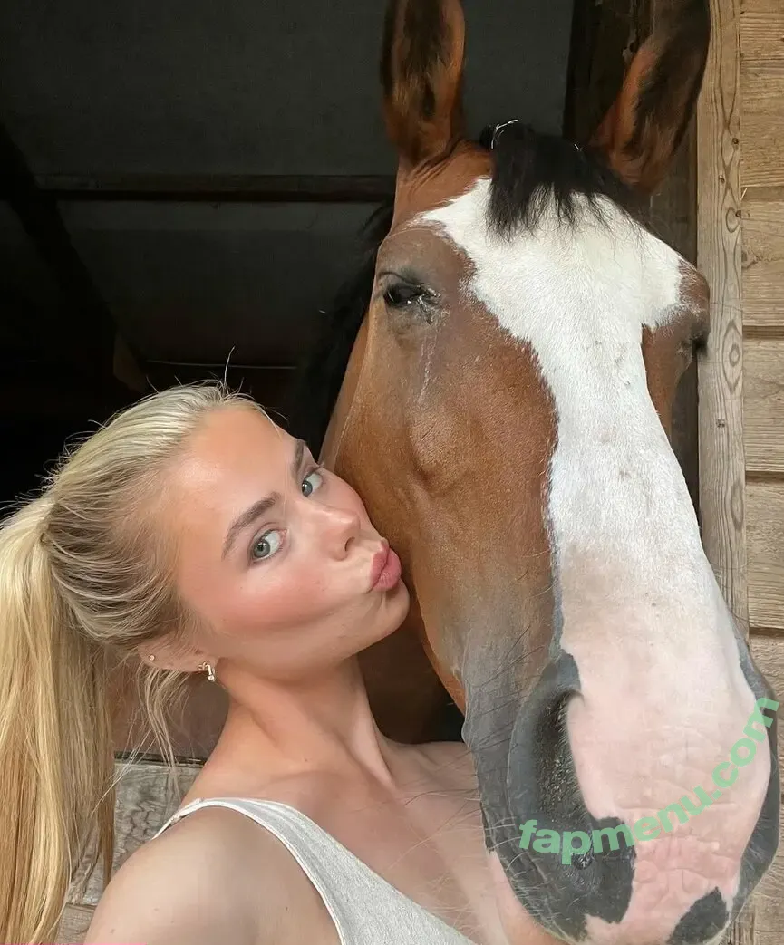 Faith Louisa Kelly Payne nude photo #0153 (faithlouisak)