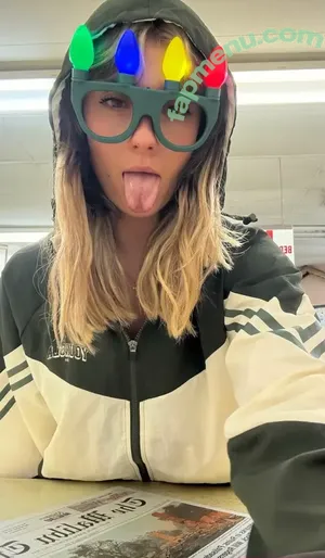 Faith Ordway / MF_DAZNXSeries / faithordway / itsfaithmarone nude photo #2911