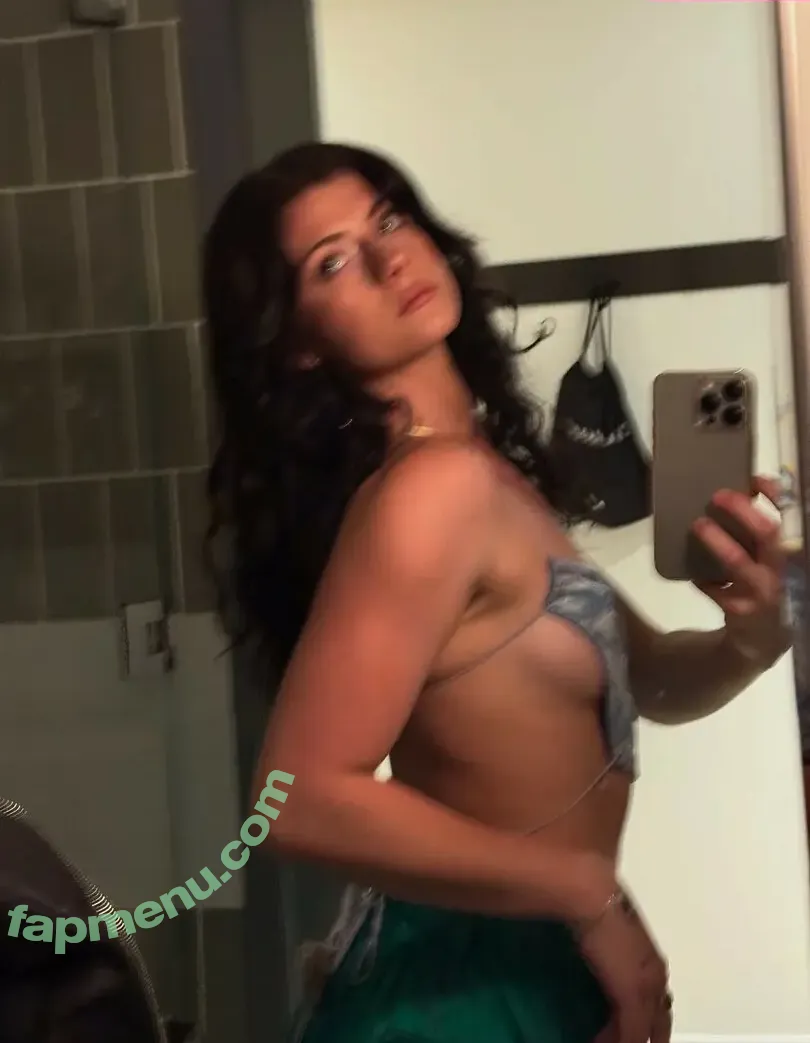 Faith Ordway nude photo #2772 (MF_DAZNXSeries / faithordway / itsfaithmarone)