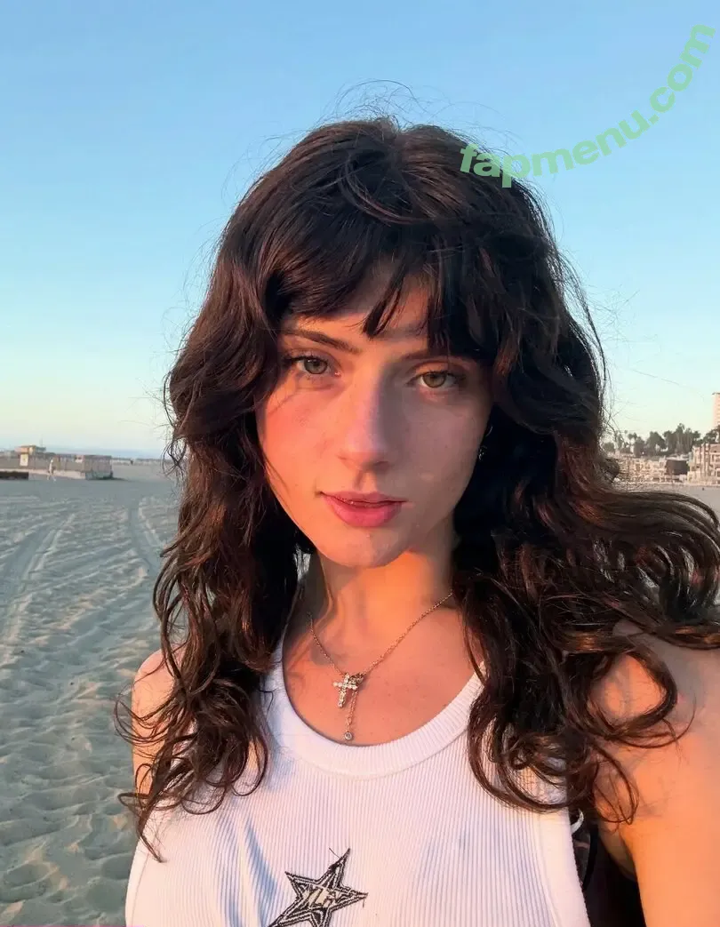 Faith Ordway nude photo #2845 (MF_DAZNXSeries / faithordway / itsfaithmarone)