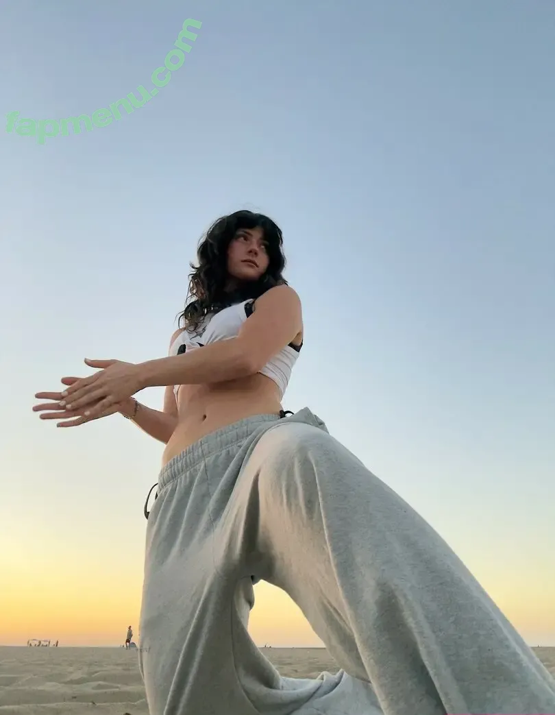 Faith Ordway nude photo #2847 (MF_DAZNXSeries / faithordway / itsfaithmarone)