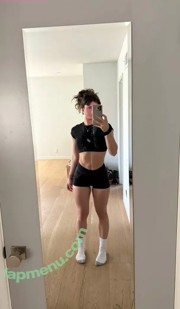 Faith Ordway nude photo #2864 (MF_DAZNXSeries / faithordway / itsfaithmarone)