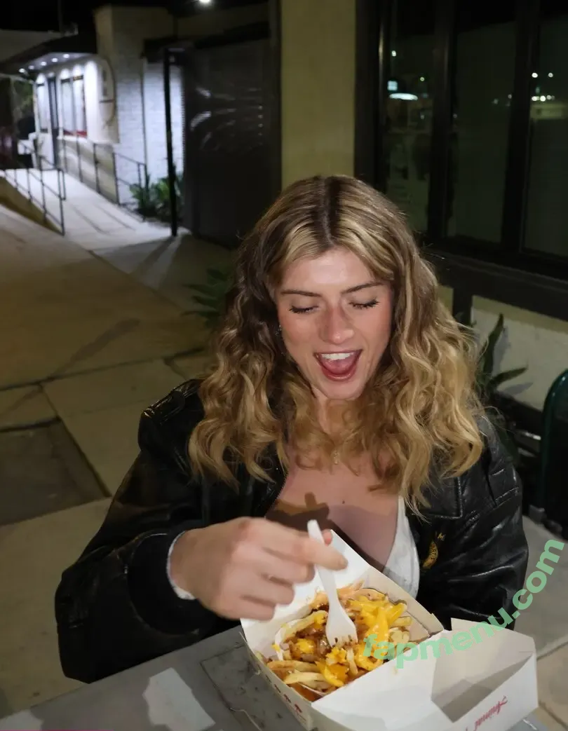 Faith Ordway nude photo #2938 (MF_DAZNXSeries / faithordway / itsfaithmarone)