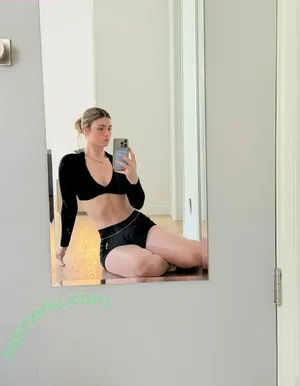 Faith Ordway / MF_DAZNXSeries / faithordway / faithordway7 / itsfaithmarone nude photo #3005