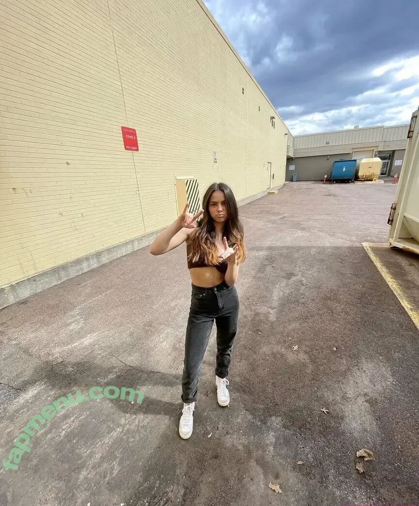 Faith Roberts nude photo #0006 (Faithrroberts / faithrobertss / ffaithroberts)