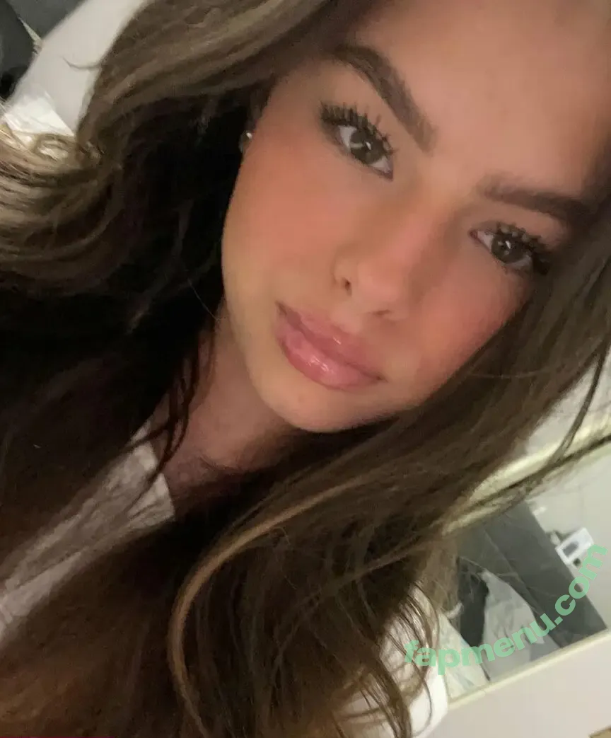 Faith Roberts nude photo #0007 (Faithrroberts / faithrobertss / ffaithroberts)