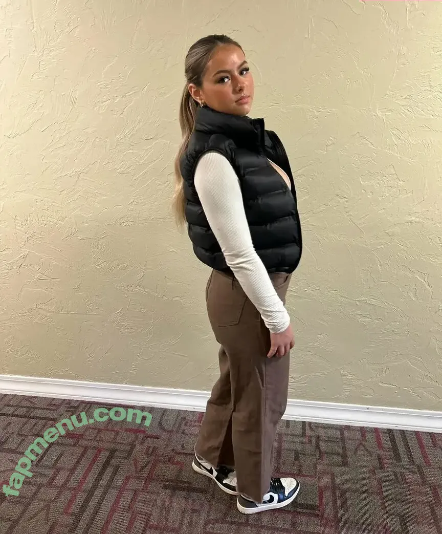 Faith Roberts nude photo #0021 (Faithrroberts / faithrobertss / ffaithroberts)