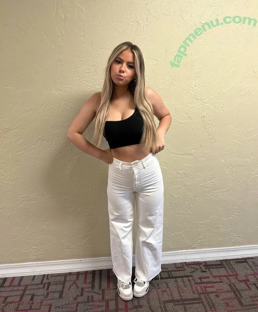 Faith Roberts nude photo #0022 (Faithrroberts / faithrobertss / ffaithroberts)