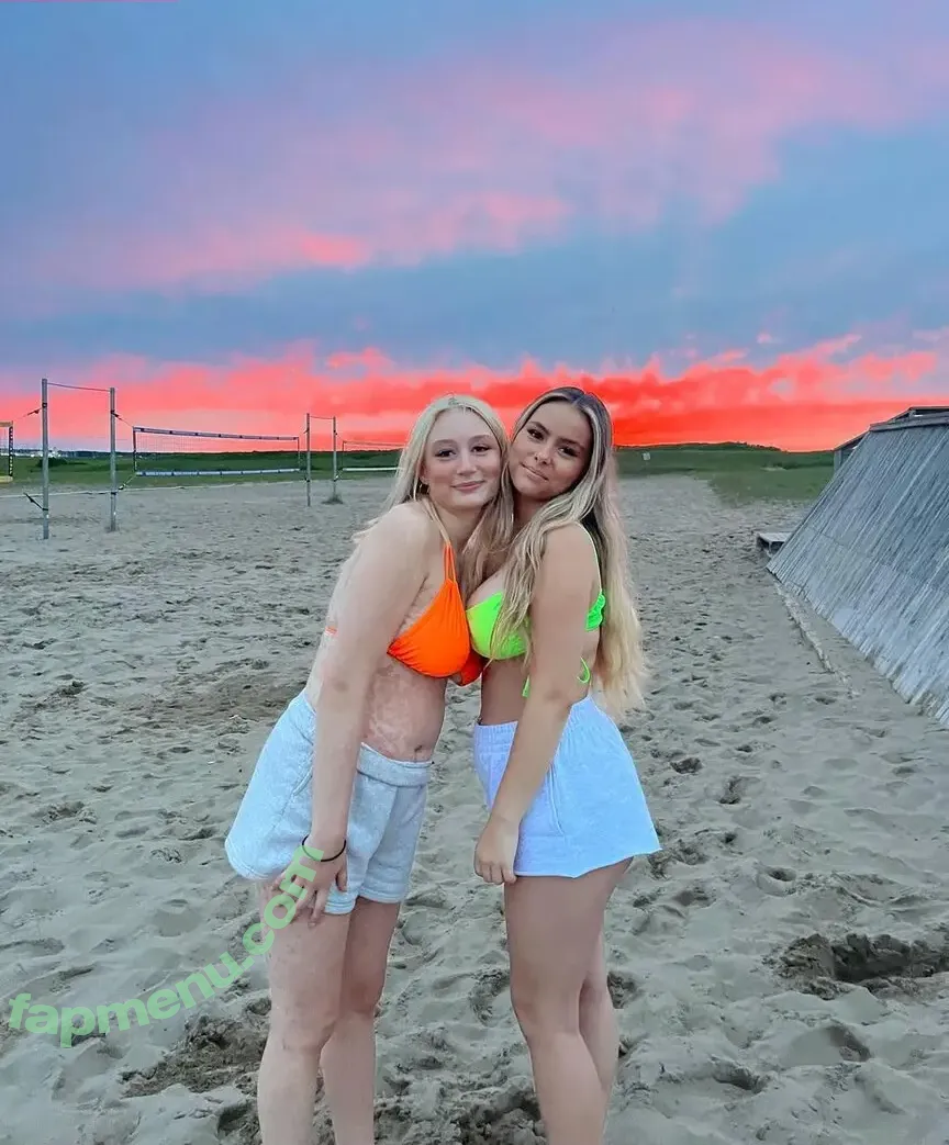 Faith Roberts nude photo #0023 (Faithrroberts / faithrobertss / ffaithroberts)