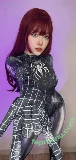 Faixvey nude photo #0101