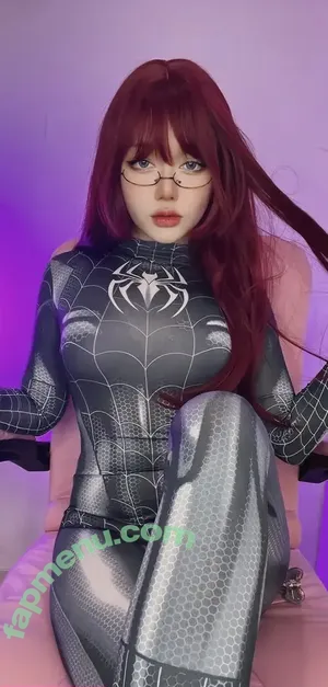 Faixvey nude photo #0102