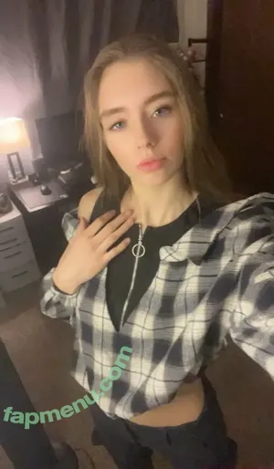 fallenangelv5 / fallenangelyn nude photo #0023