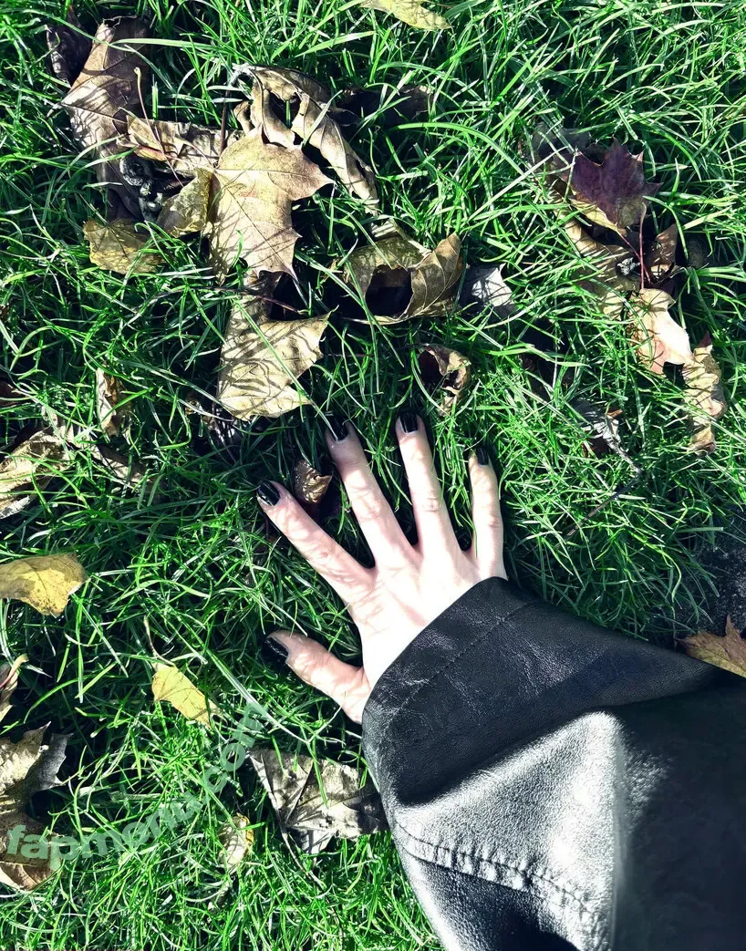 Fallenshadow nude photo #0012 (_fallenphotographs / shando)