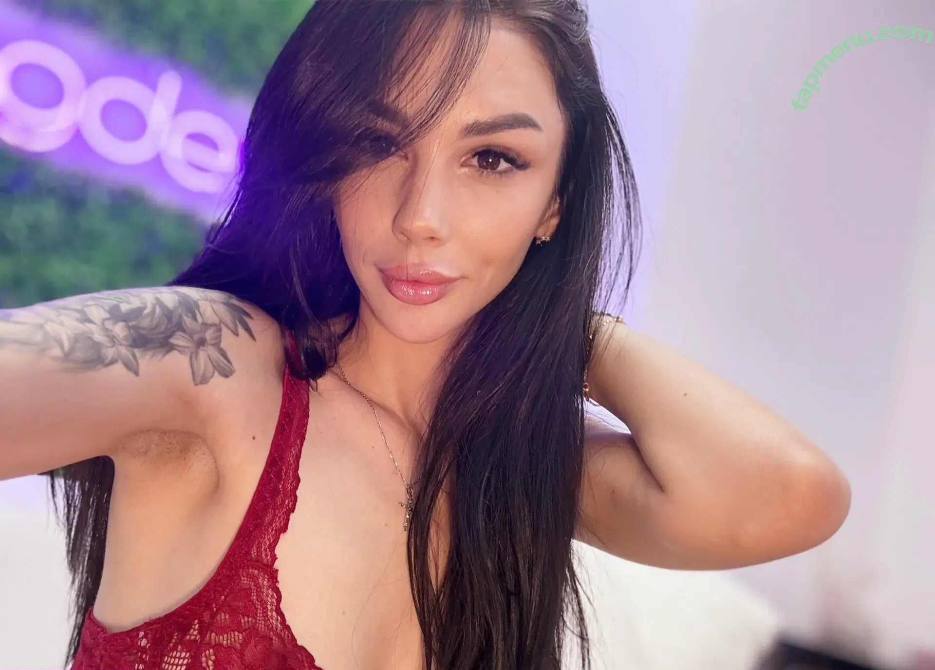 FallingDevil nude photo #0418 (hot.fallingdevil)