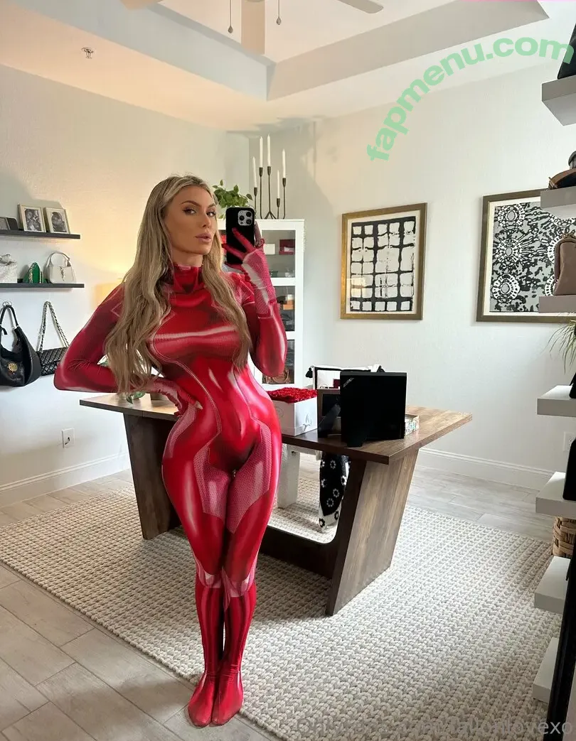 Fallonlovexo nude photo #0006 (chloemaymcbride.x)