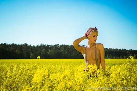 famez_de / tuncayfamez.de nude photo #0007