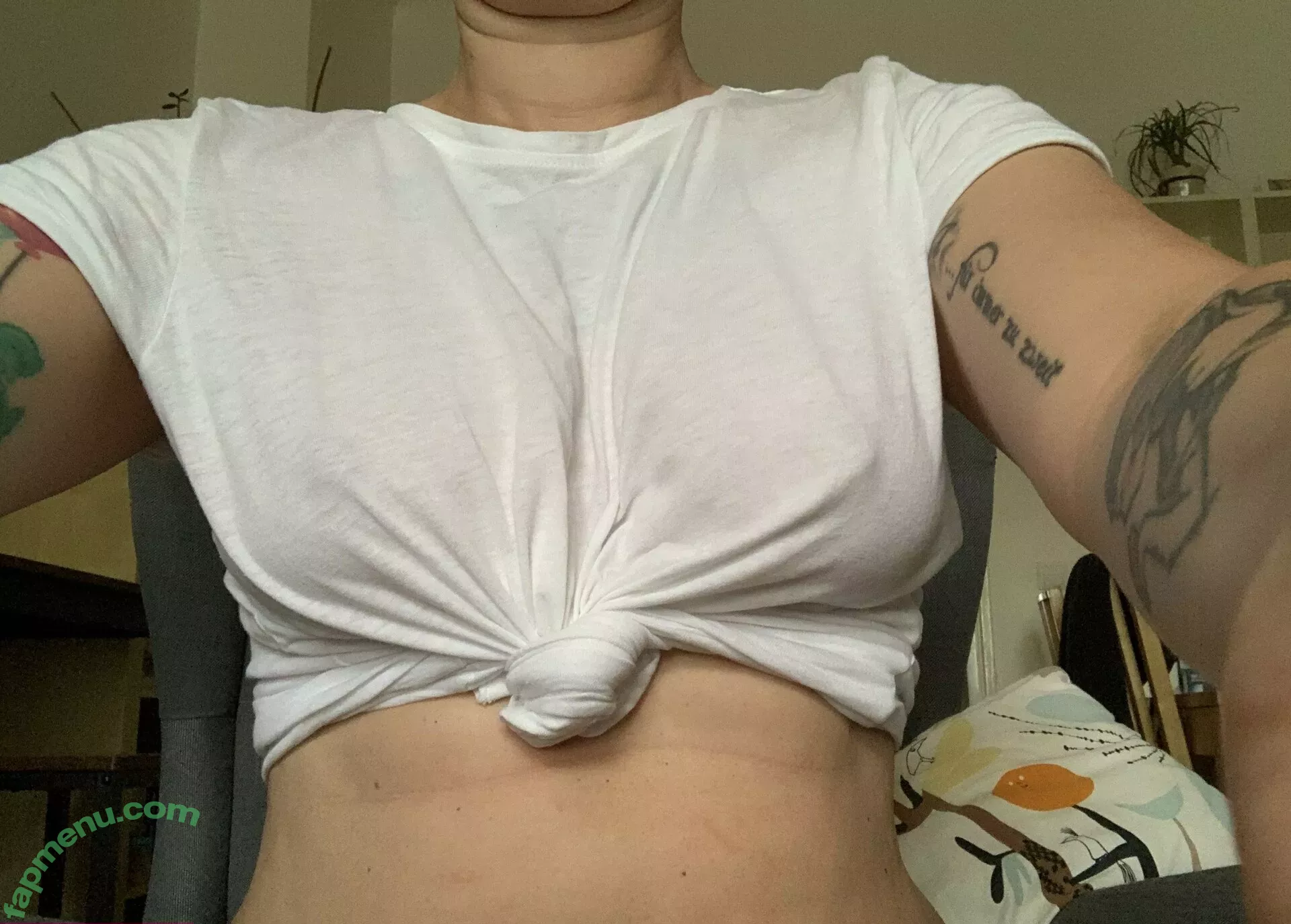 famez_de nude photo #0053 (tuncayfamez.de)