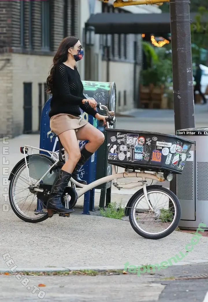 Famke Janssen nude photo #0085 (famkefatale)