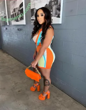 Famous Kiki 1 / famous_kiki1 nude photo #0033