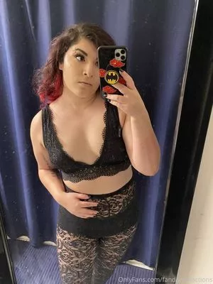 FandomReactions / fandomreactgirls nude photo #0026