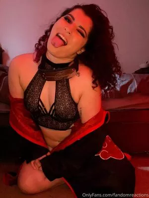 FandomReactions / fandomreactgirls nude photo #0028