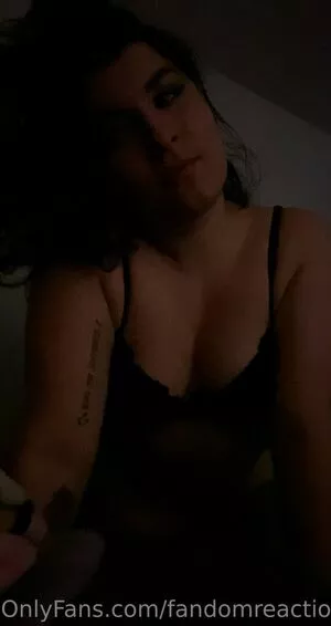 FandomReactions / fandomreactgirls nude photo #0090