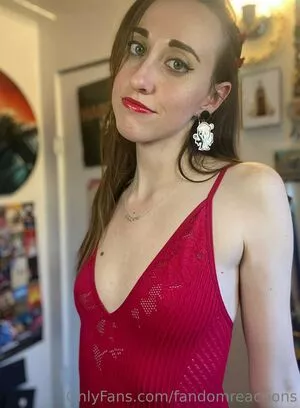 FandomReactions / fandomreactgirls nude photo #0112