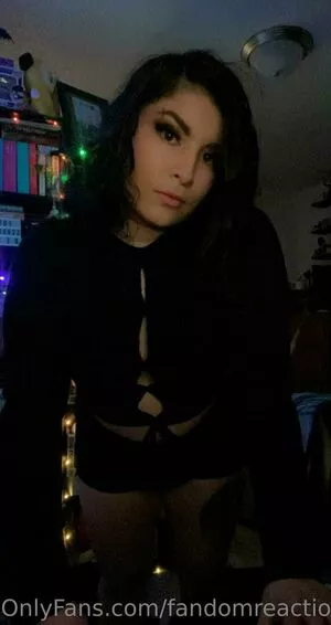 FandomReactions / fandomreactgirls nude photo #0127