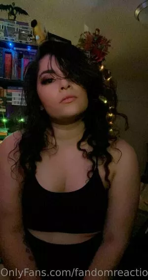 FandomReactions / fandomreactgirls nude photo #0135