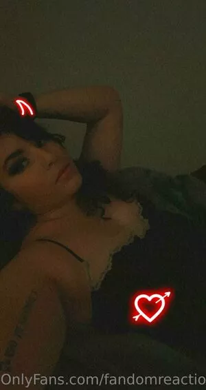 FandomReactions / fandomreactgirls nude photo #0157
