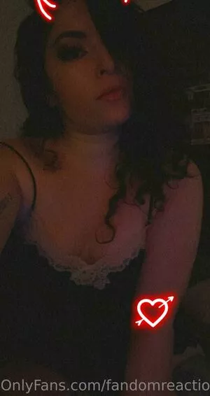 FandomReactions / fandomreactgirls nude photo #0160