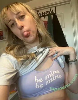 FandomReactions / fandomreactgirls nude photo #0806