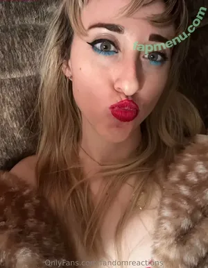 FandomReactions / fandomreactgirls nude photo #0844