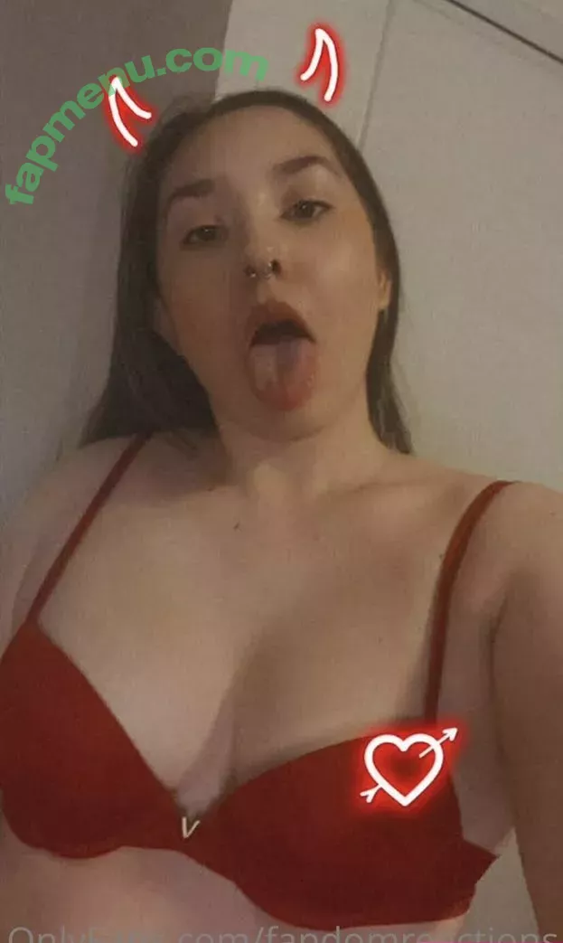 FandomReactions nude photo #0007 (fandomreactgirls)