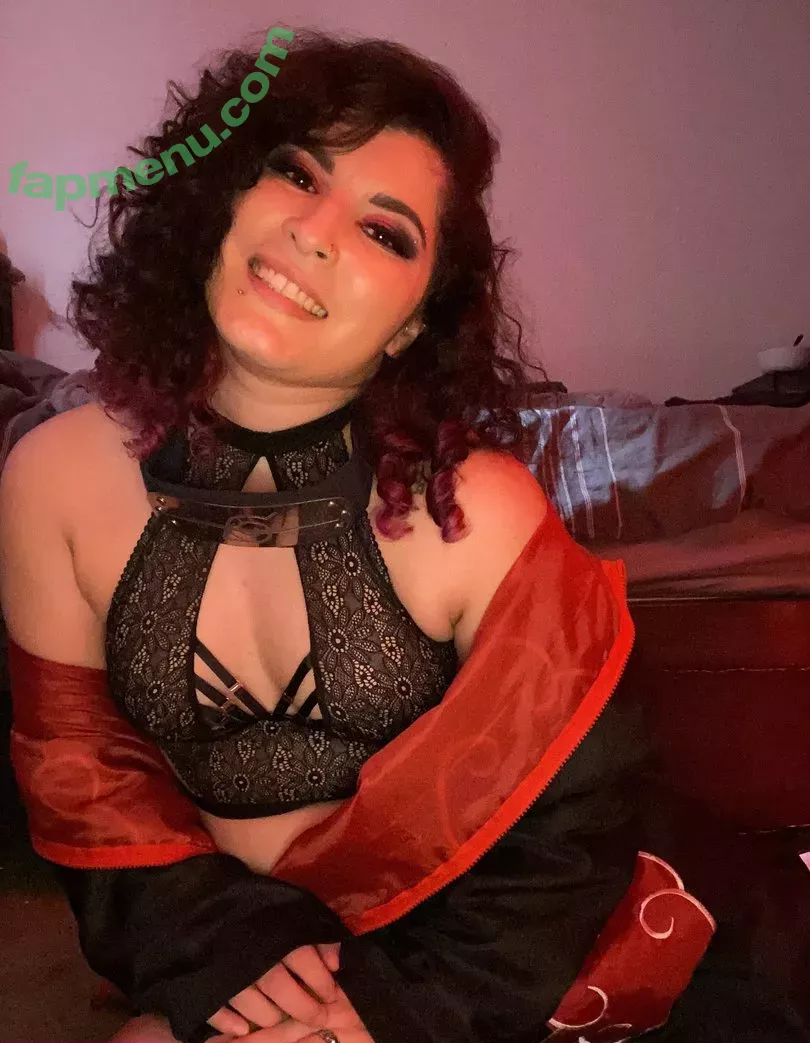 FandomReactions nude photo #0022 (fandomreactgirls)