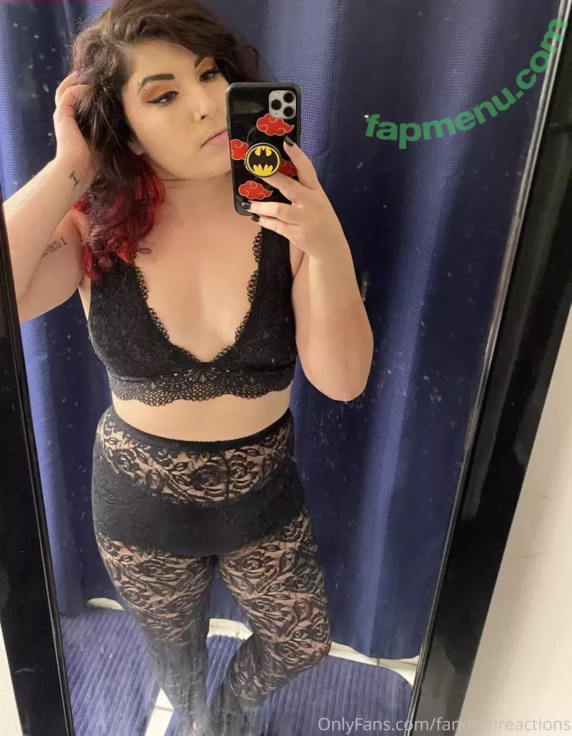 FandomReactions nude photo #0025 (fandomreactgirls)