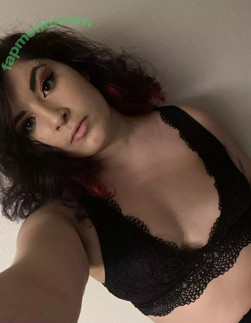 FandomReactions nude photo #0037 (fandomreactgirls)